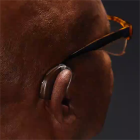 老年群体选择助听器应注意什么？0411-84338707