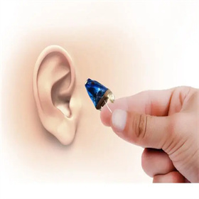 【大连辽师验配中心】关爱老人听力聆听自如0411-84210003